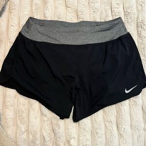 Nike Black and Gray RUNNING Athletic Shorts Lightweight, EUC, large